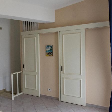 M&A Apartment Касамасима Екстериор снимка