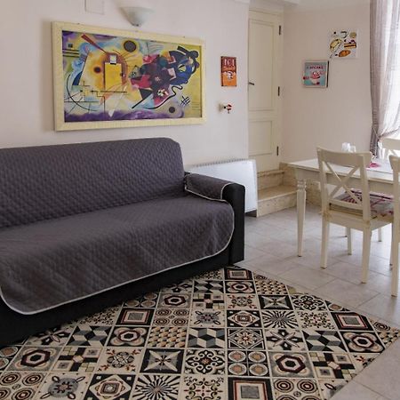 M&A Apartment Касамасима Екстериор снимка